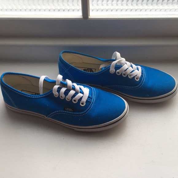 sky blue vans shoes